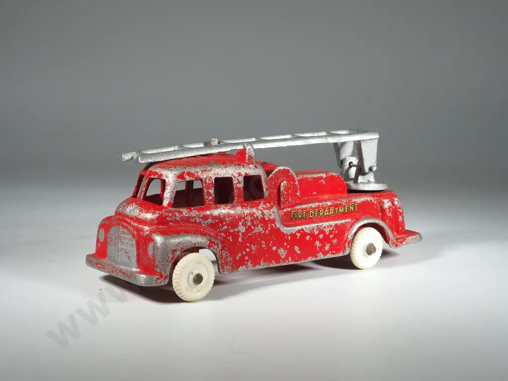 Vintage Fun Ho Red Fire Truck 518 With Paint Loss Image 1++