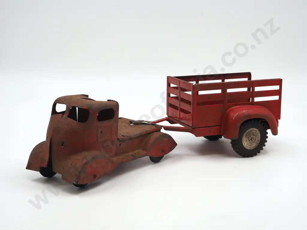 Tin Plate Truck & Trailer (Likely NZ Made) (Late Entry) Image 1++
