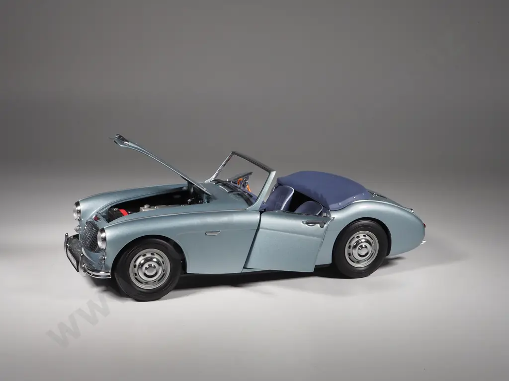 Kysho Model Car 1:18 Austin Healy 100/6 - Boxed Image 1++