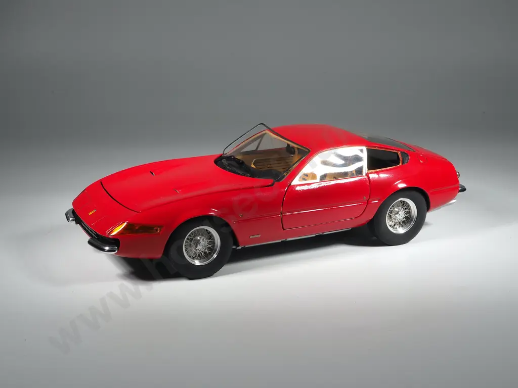 Mattel Hot Wheels Model Car 1:18 1998 Ferrari 365 GTB/4 Image 1++