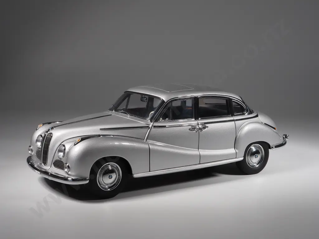Autoart Model Car 1:18 BMW 502 2.6 Luxus - With Box Image 1++