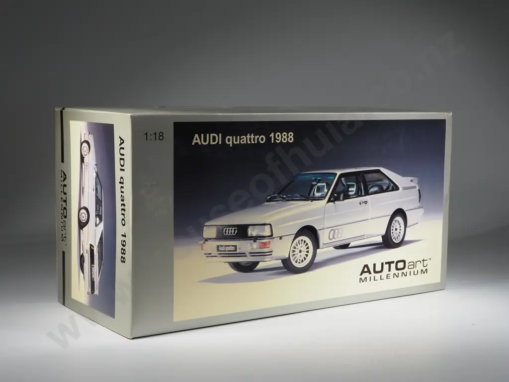 Autoart Model Car 1:18 1988 Audi Quattro - With Box Image 1++