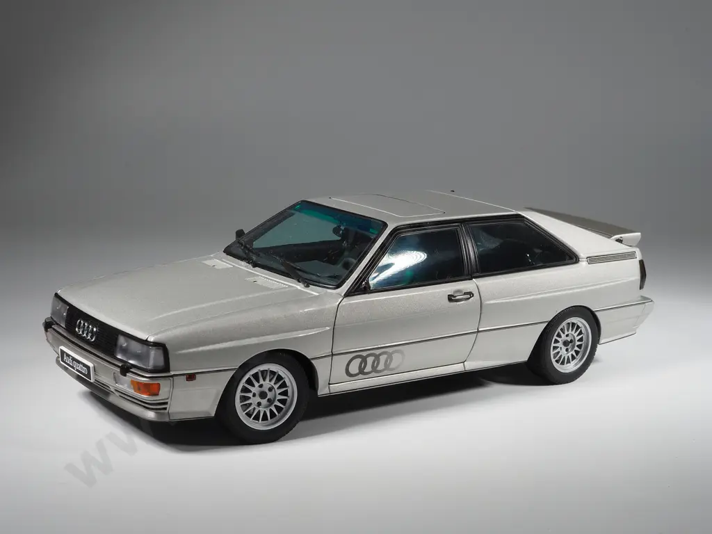 Autoart Model Car 1:18 1988 Audi Quattro - With Box Image 1++