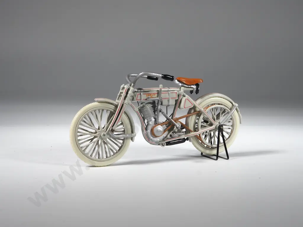 Franklin Mint Precision Models: The 1907 Harley-Davidson Image 1++