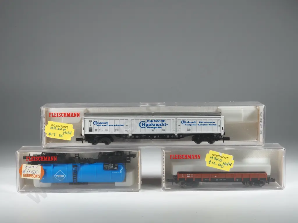 Three Fleischmann Piccolo Wagons 8281 8483 8389 Image 1++