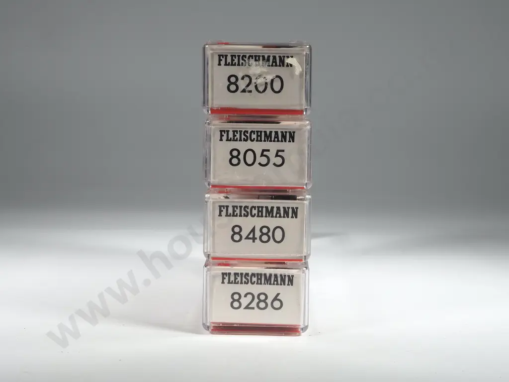 Fleischmann Piccolo Wagons 8055 8480 8286 8200 Image 1++