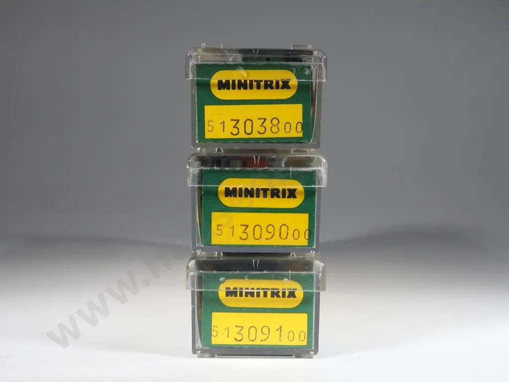 Minitrix Carriages 3038 3091 3090 Image 1++