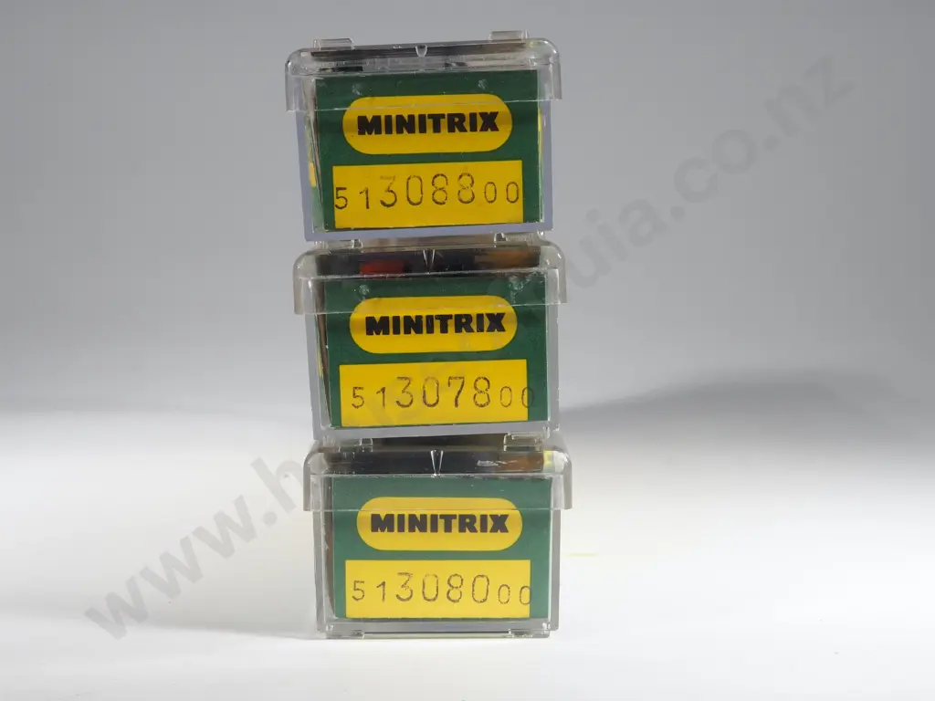 Three Minitrix Carriages 3078 3080 3088 Image 1++