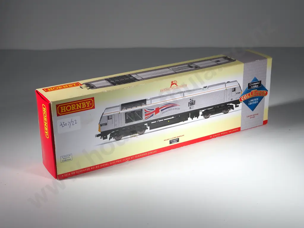 Hornby 00 Gauge: Diesel Electric R3216 DB Shenke Bo-Bo Image 1++