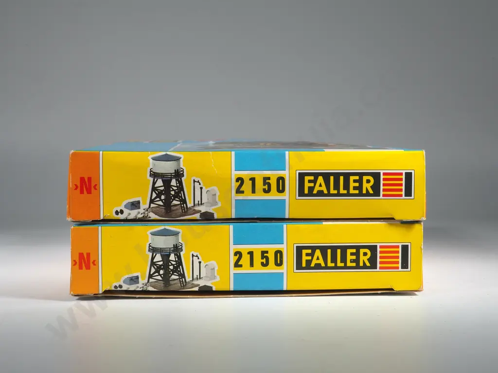 Faller Model Railway Storage Tanks Image 1++