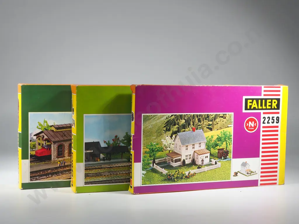Faller  Model Railway Buildings and House Image 1++