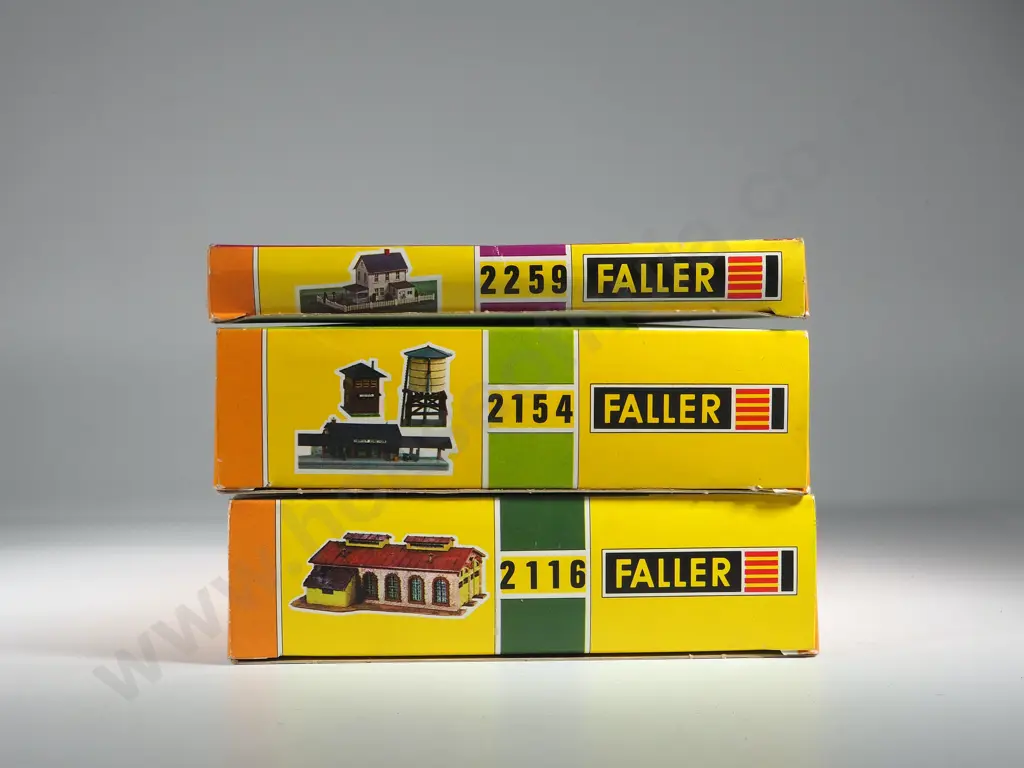 Faller  Model Railway Buildings and House Image 1++