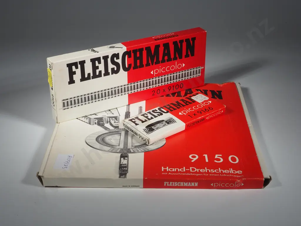 Fleishmann Piccolo Manual Tuuntable  and Track N 9150 9166 9100 Image 1++