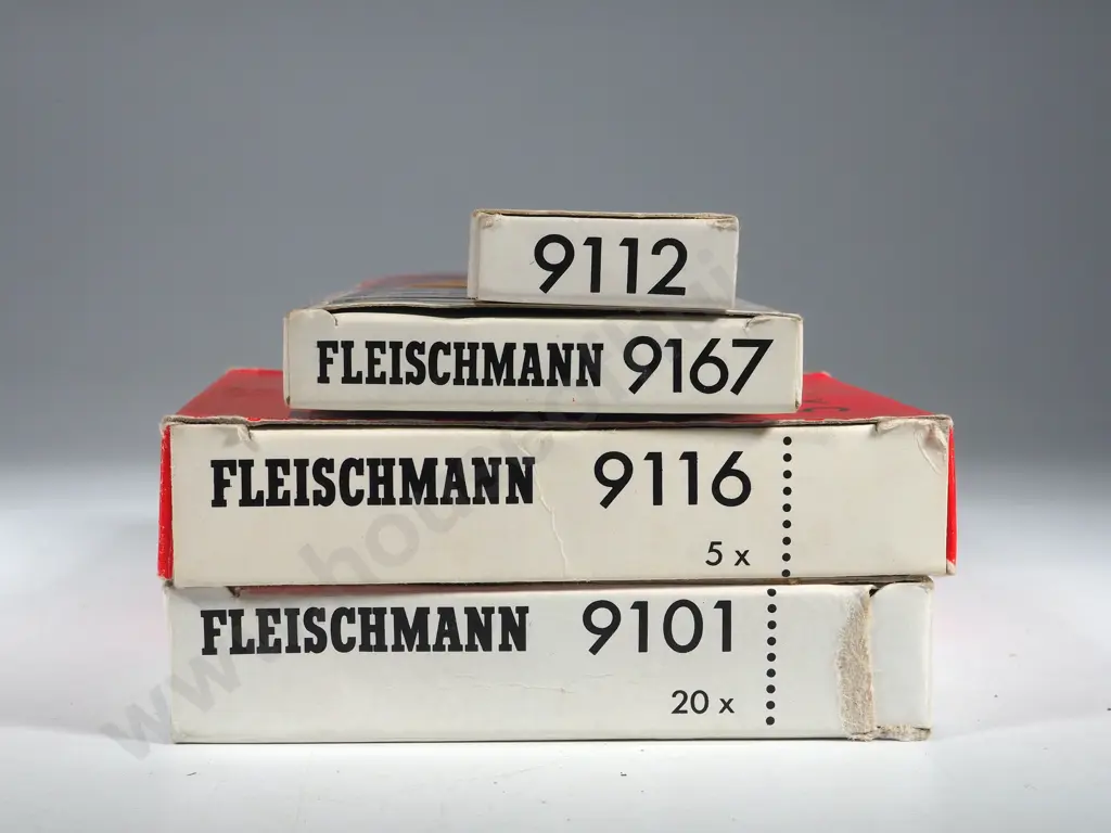 Fleishman Piccolo Four Double Crossover Tracks 9191 &Slip Nibs 9167x2, 9141, 9166, One Uncoupler Track 9112 Image 1++
