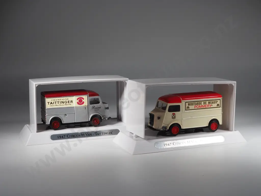 Two Boxed Matchbox Models of Yesteryear: YTF6 "Pommery" / YTF5 "Tattinger"  Image 1++