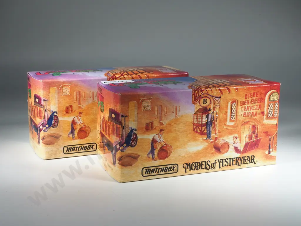 Two Boxed Matchbox Models of Yesteryear: YGB02 "Beck's" / YGB04 "Fullers" Image 1++