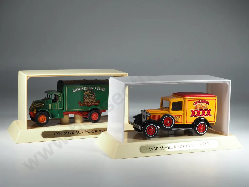 Two Boxed Matchbox Models of Yesteryear: YGB01 "XXXX" / YGB09 "Moosehead" Image 1++