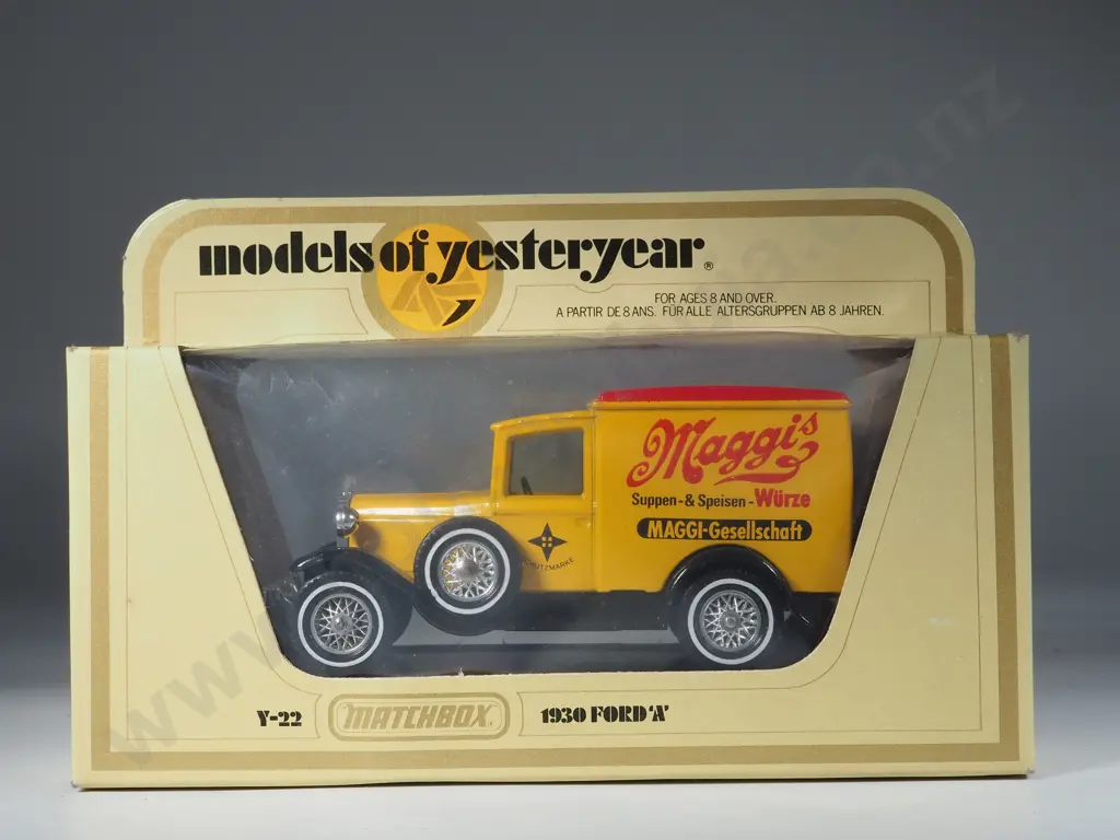 Four Matchbox Models of Yesteryear: Y-3 /Y-22/ Two Y-12 Image 1++