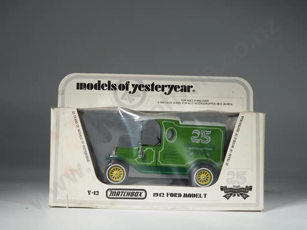 Six Boxed Matchbox Models of Yesteryear: Y-6/ Two Y-12/ Y-13/ Y-21/ "Y-12/45" Image 1++