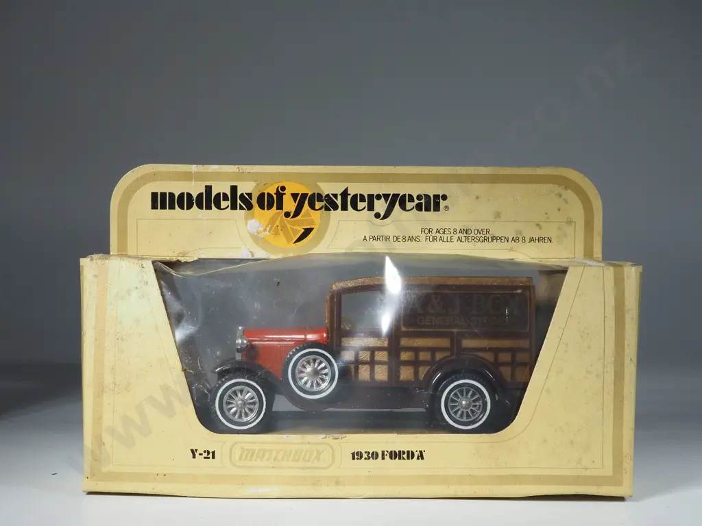 Six Boxed Matchbox Models of Yesteryear: Y-6/ Two Y-12/ Y-13/ Y-21/ "Y-12/45" Image 1++