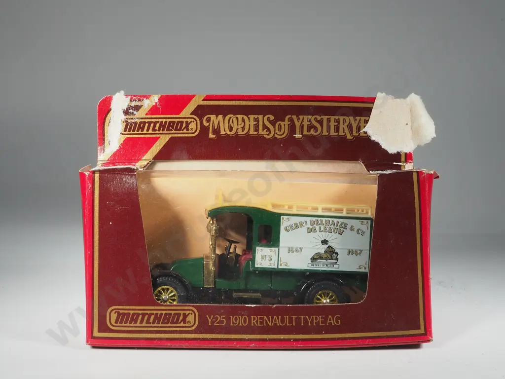 Six Boxed Matchbox Models of Yesteryear: Y-3 / Y-7 / Y-12 /Two Y-25 /Y-27 Image 1++