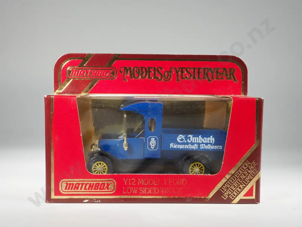 Five Boxed Matchbox Models of Yesteryear: Two Y-12/ Y-18 / Y-23 / Y-25 Image 1++