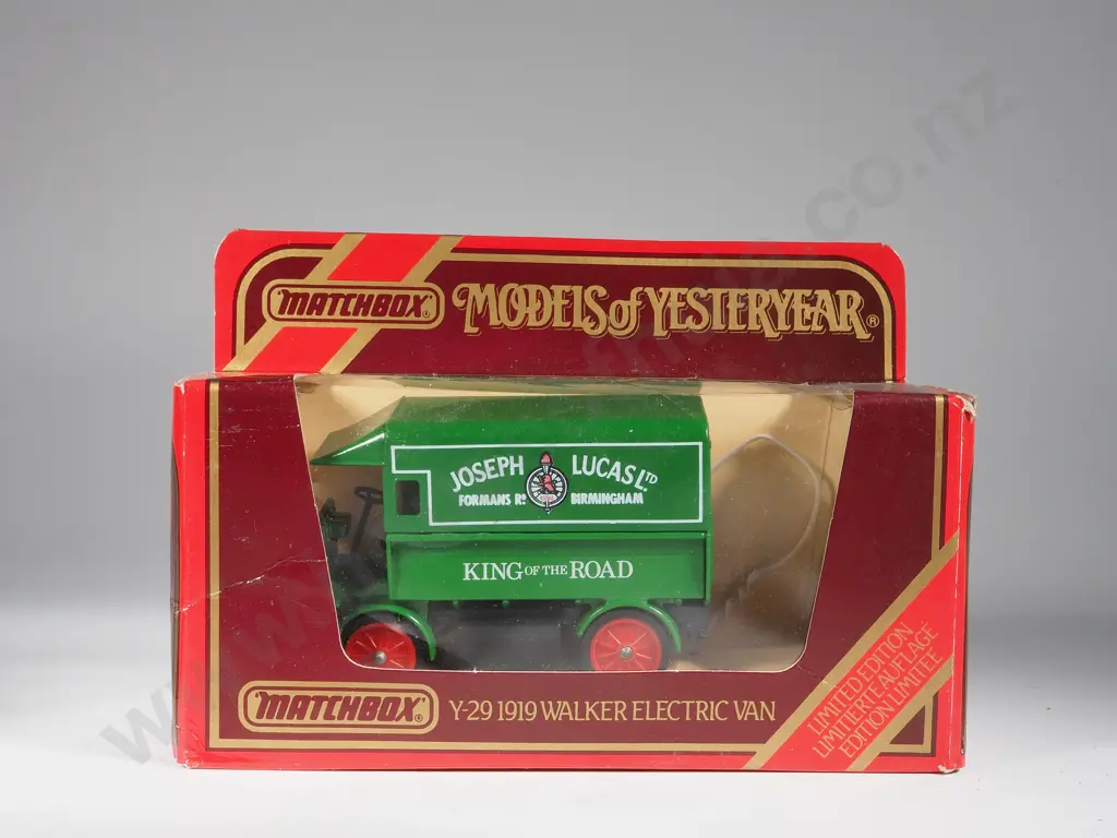 Five Boxed Matchbox Models of Yesteryear: Y-19 / Y-26 /Y-27 / Y-29 / Y-30 Image 1++