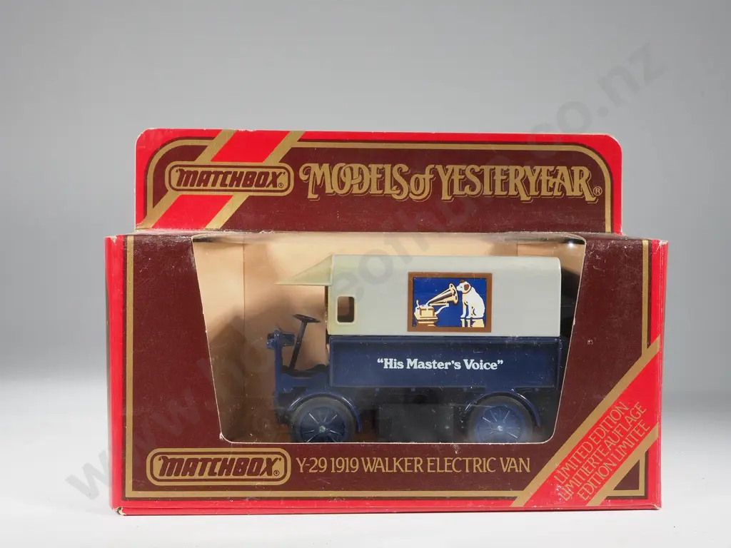 Five Boxed Matchbox Models of Yesteryear: Y-3/ Y-13/ Y-25 / Y-26 / Y-29 Image 1++
