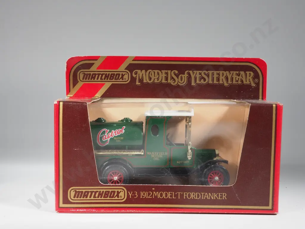 Five Boxed Matchbox Models of Yesteryear: Y-3/ Y-13/ Y-25 / Y-26 / Y-29 Image 1++