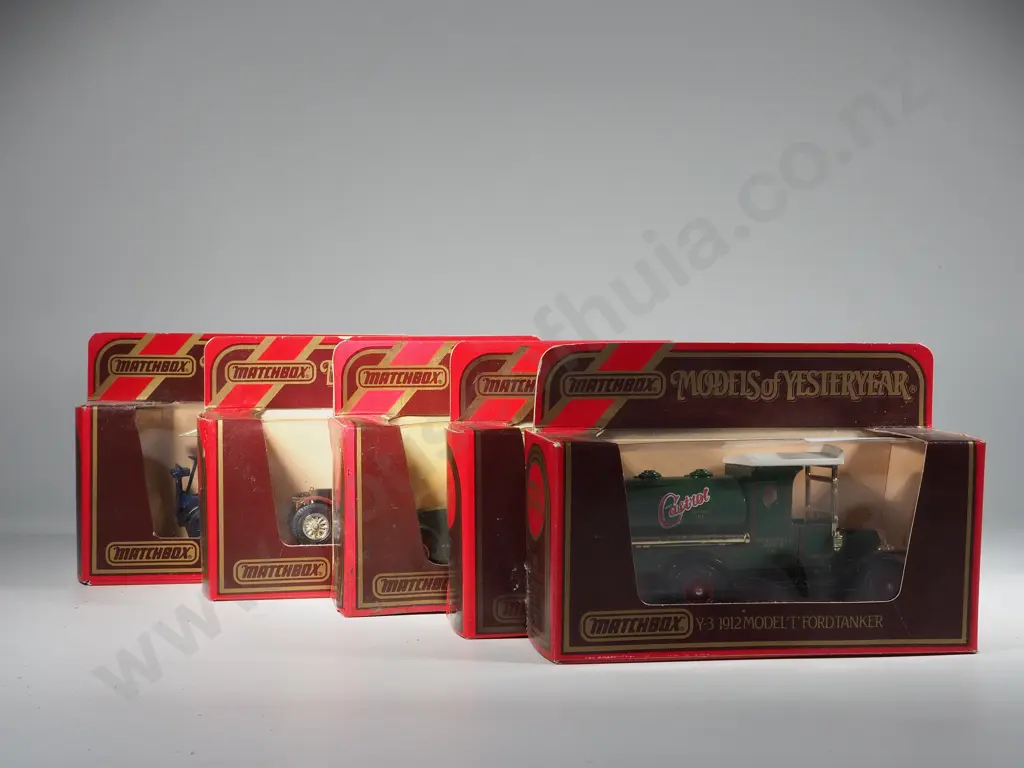 Five Boxed Matchbox Models of Yesteryear: Y-3/ Y-13/ Y-25 / Y-26 / Y-29 Image 1++