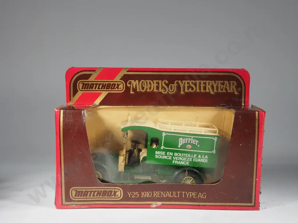 Five Boxed Matchbox Models of Yesteryear: Y-3/ Y-13/ Y-25 / Y-26 / Y-29 Image 1++