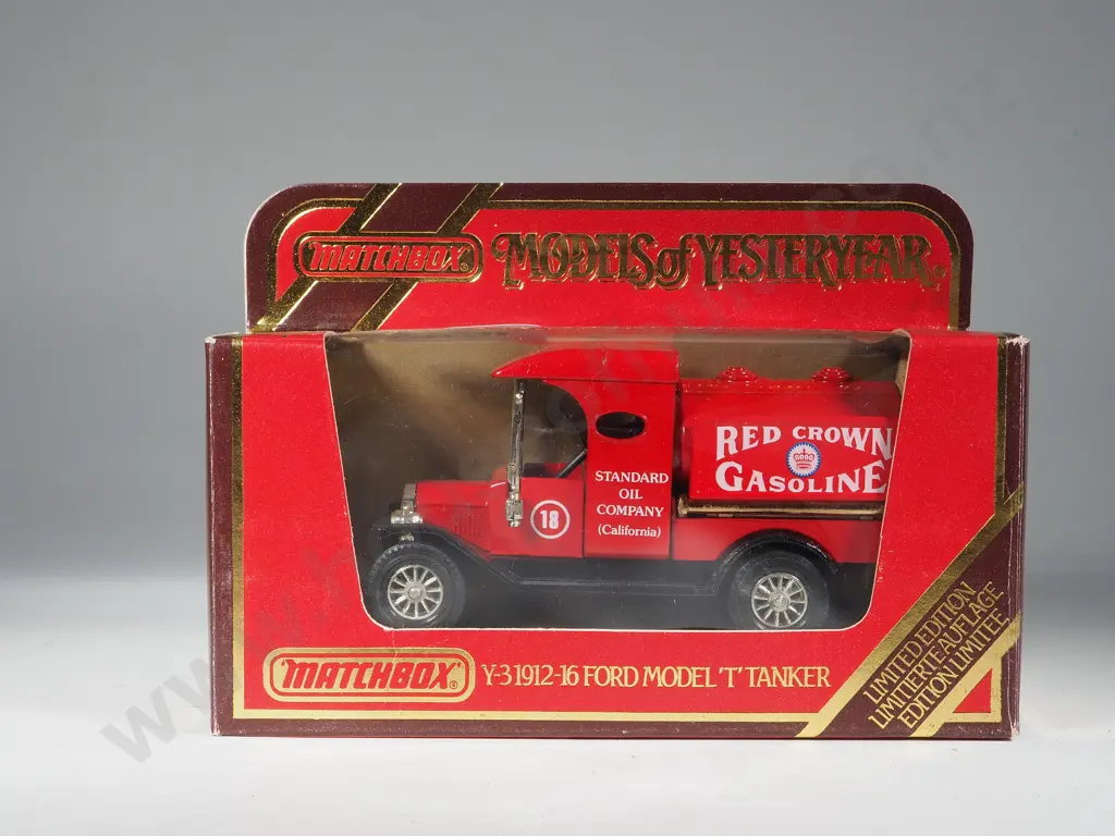 Five Boxed Matchbox Models of Yesteryear: Y-3 / Y-5/ Two Y-12/ Y-18 Image 1++