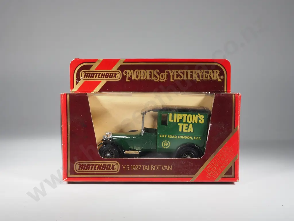 Three Boxed Matchbox Models of Yesteryear: Y-5/Y-18/Y-30 Image 1++