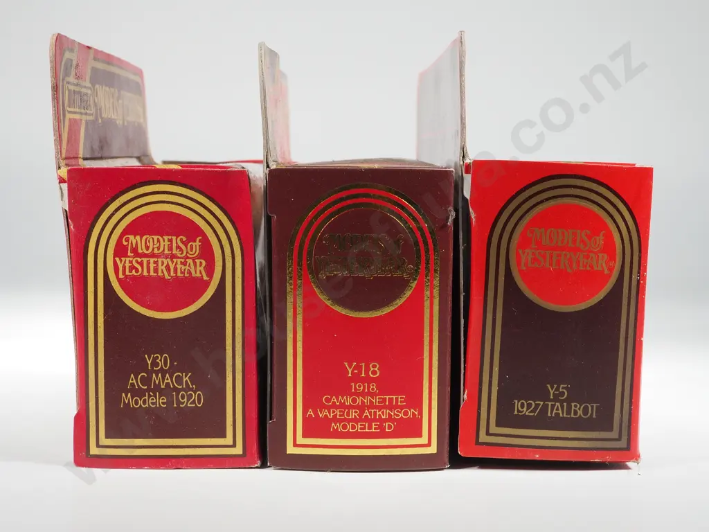 Three Boxed Matchbox Models of Yesteryear: Y-5/Y-18/Y-30 Image 1++