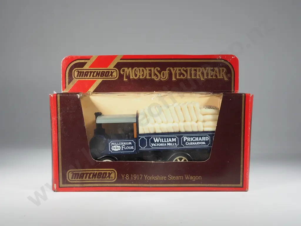 Three Boxed Matchbox Models of Yesteryear: Y-3/ Y-7 / Y-8 Image 1++
