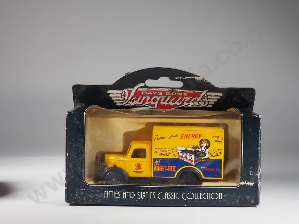 Three Boxed Different Brand Model Cars  Image 1++
