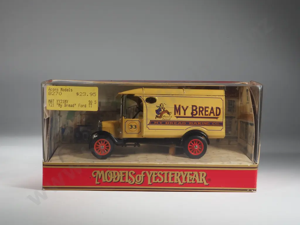 Four Boxed Matchbox Models of Yesteryear: Y21 / Y-27B /Y42 / Y44 Image 1++