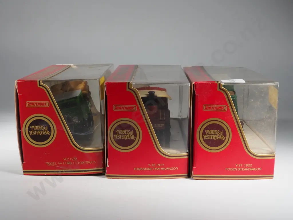 Three Boxed Matchbox Models of Yesteryear: Y-27 / Y-32/ Y62 Image 1++
