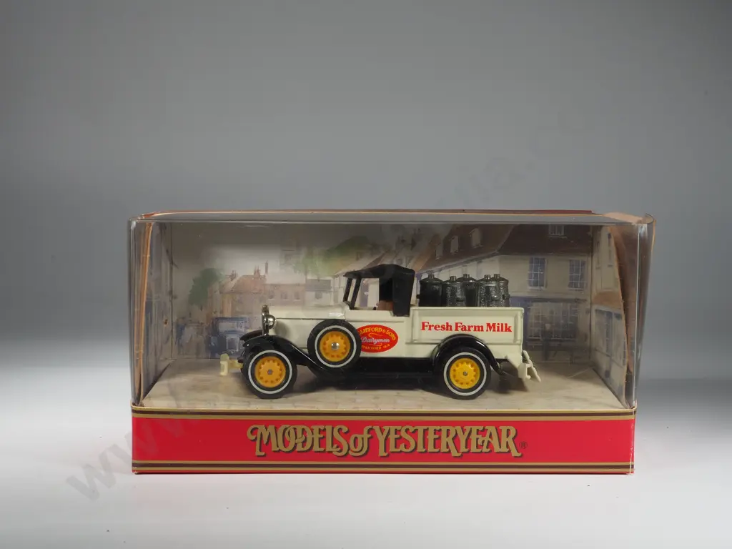 Three Boxed Matchbox Models of Yesteryear: Y22-I / Y31-B / Y35 Image 1++