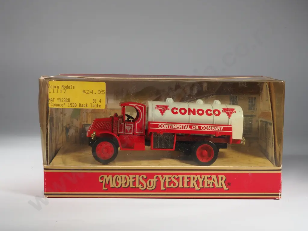 Three Boxed Matchbox Models of Yesteryear: Y12-C / Y23-B /Y-35B Image 1++