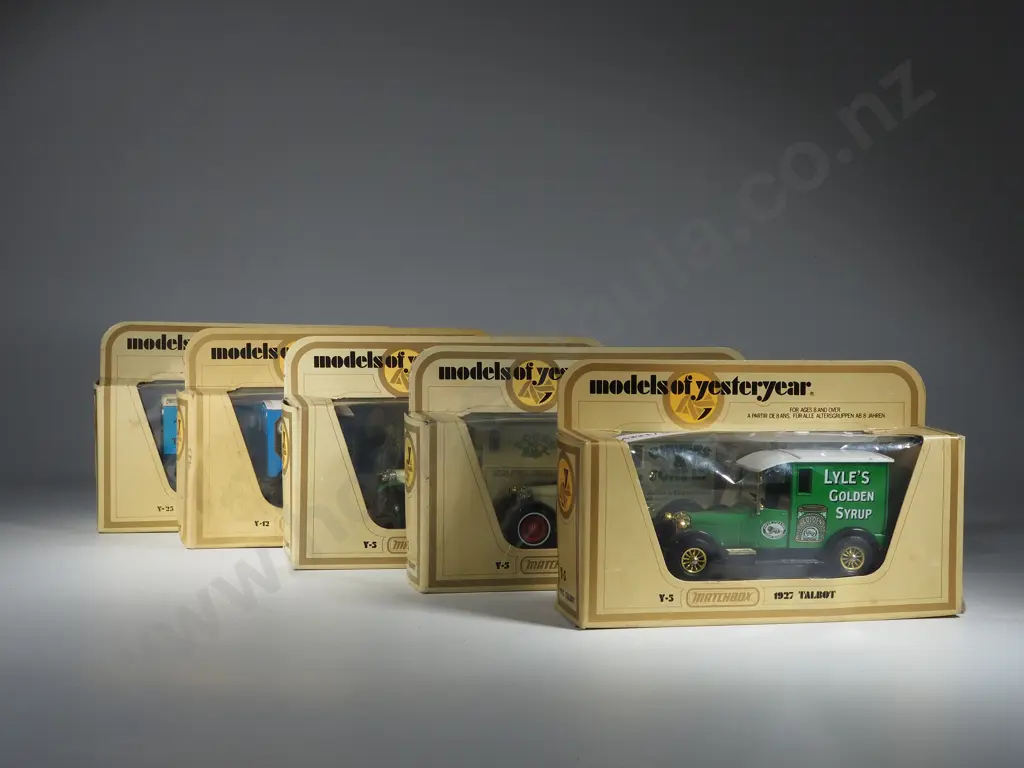 Five Boxed Matchbox Models of Yesteryear: Three Y-5 / Y-12 / Y-25 Image 1++
