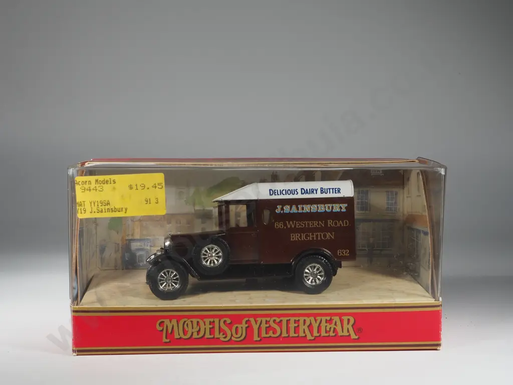 Three Boxed Matchbox Models of Yesteryear: Y-19 / Y-21C / Y41 Image 1++
