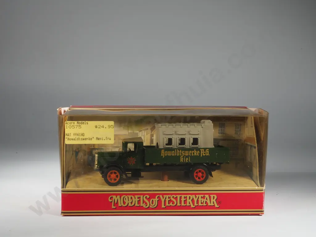 Three Boxed Matchbox Models of Yesteryear: Y-19 / Y-21C / Y41 Image 1++