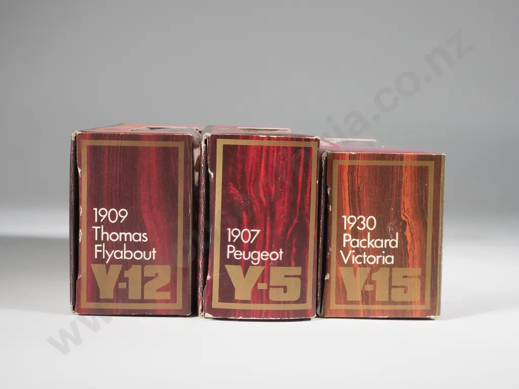 Three Boxed Matchbox Models of Yesteryear: Y-5 /Y-12 / Y-15 Image 1++