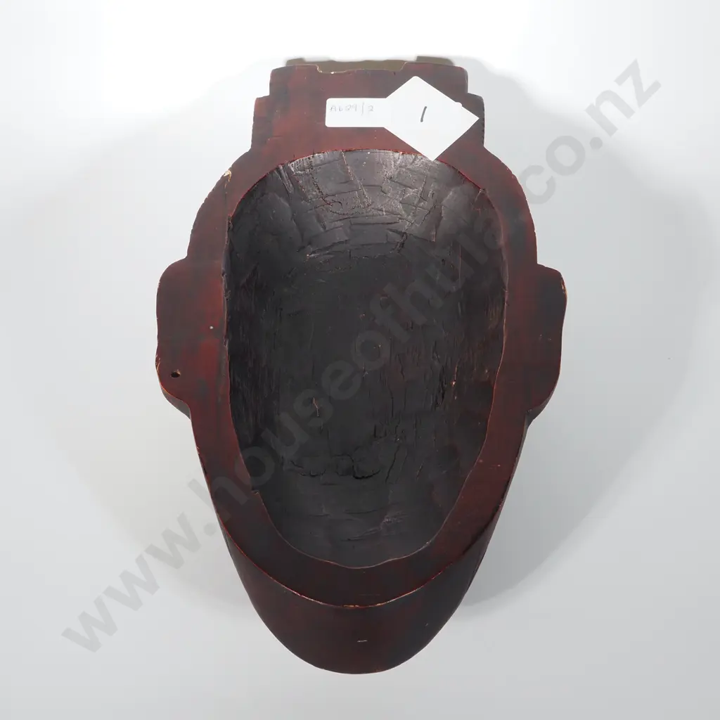 Upoko Whakairo, A Maori Carved Mask Image 1++