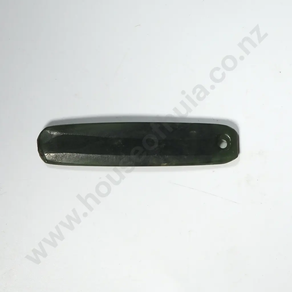 Small Pounamu Kuru - Not Registered  Image 1++