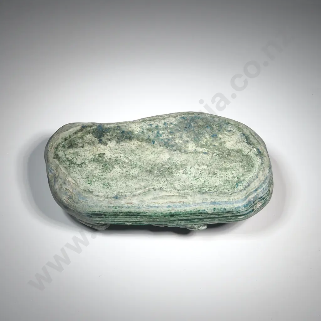 Seth Heron Carved Aotea Lizards with Gold Eyes with Ten Small Aotea Pebbles. 175 x 110 x 55 mm Image 1++