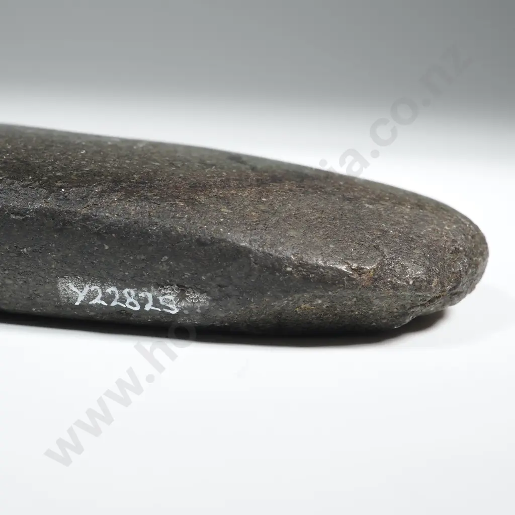 Pre-European Stone Toki - Found in the Hawkes bay Y-22825 Image 1++