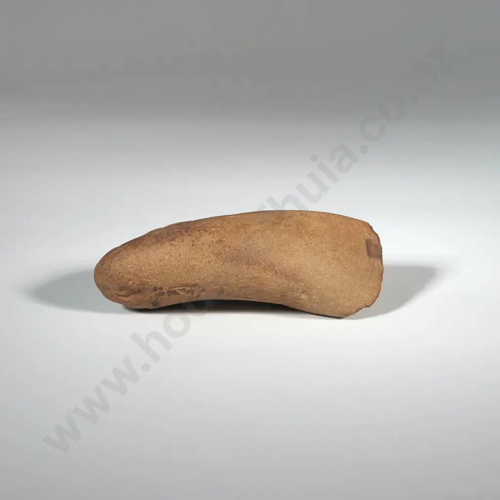 Pre-European Worked Stone Y-17072 Image 1++