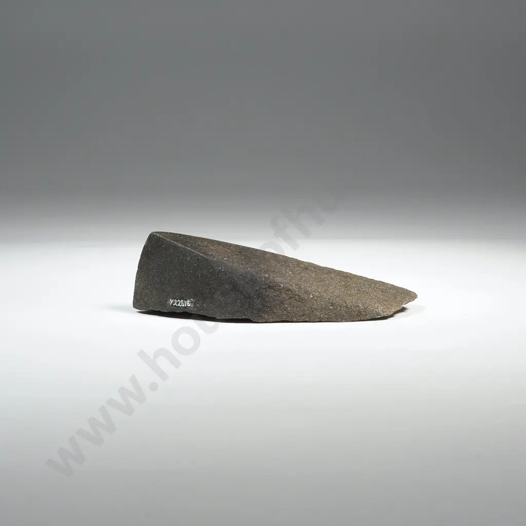 Pre-European Stone Toki - Found in the Hawkes bay - Broken Y-22818 Image 1++